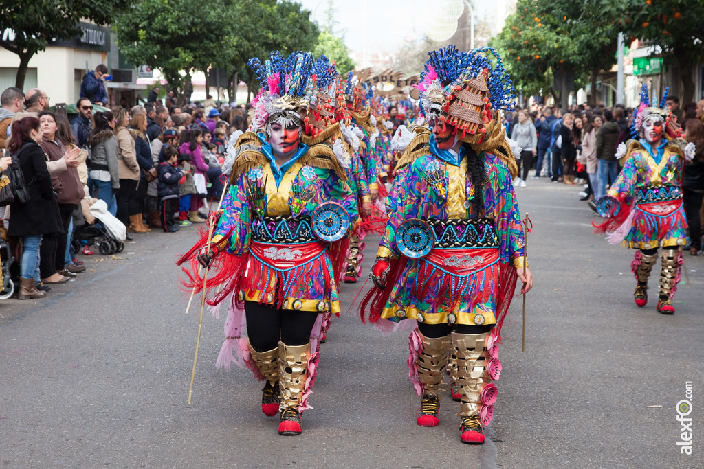 comparsa comparsa Los Soletes de Mulan vamos y como Chinos Trabajamos desfile de comparsas carnaval de Badajoz 5
