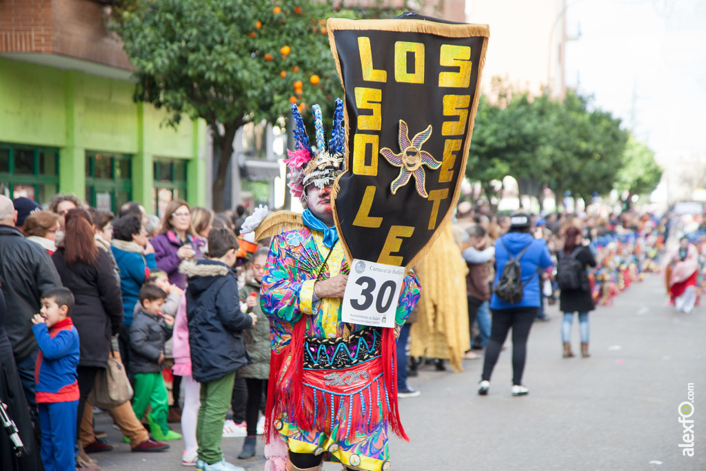 comparsa comparsa Los Soletes de Mulan vamos y como Chinos Trabajamos desfile de comparsas carnaval de Badajoz 4