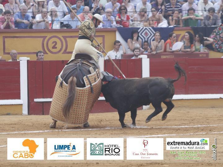 Morante de la Puebla -Toros Badajoz 2012 1b39f_215f