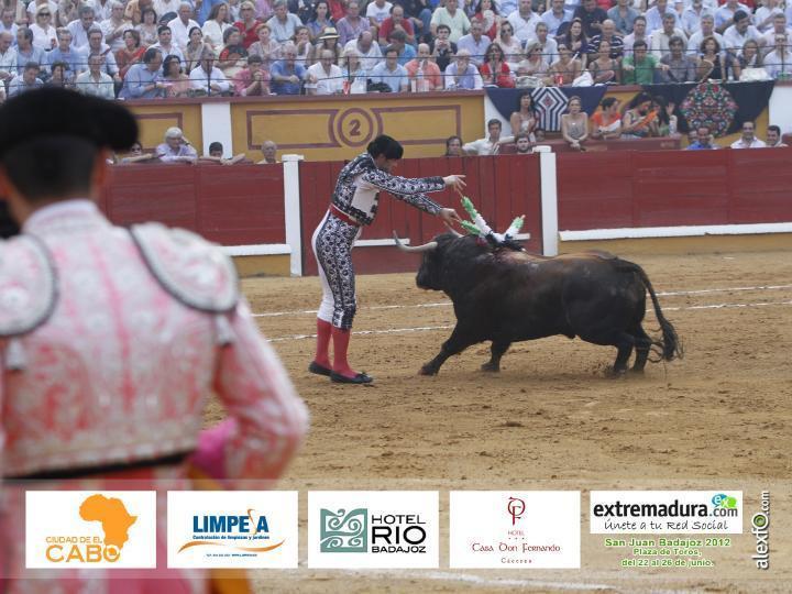 Morante de la Puebla -Toros Badajoz 2012 1b3b1_fda7