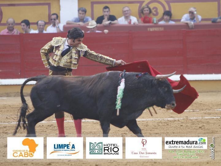Morante de la Puebla -Toros Badajoz 2012 1b3bd_d308