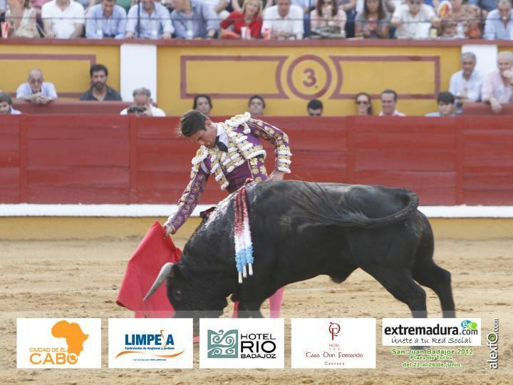 Jose María Manzanares-Toros Badajoz 2012 1b2e7_1eb8