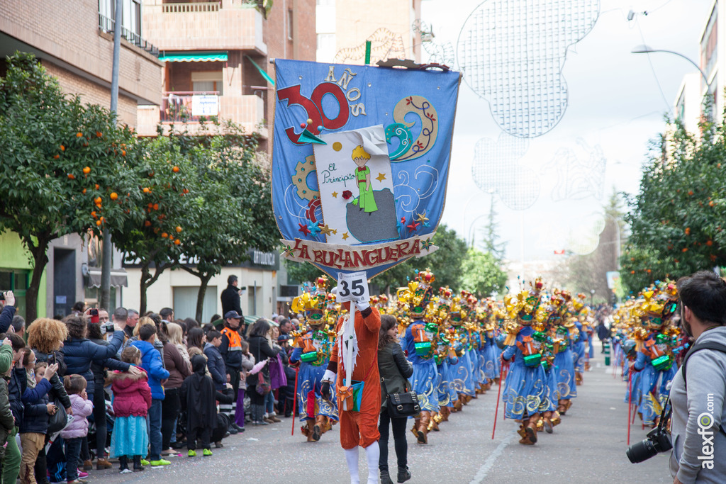 comparsa La Bullanguera desfile de comparsas carnaval de Badajoz 2