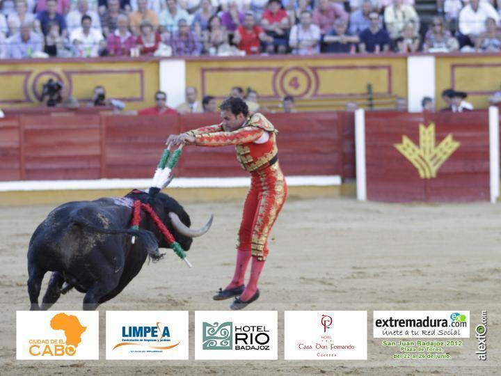 Antonio Ferrera - San Juan Badajoz 2012 1aeda_528b