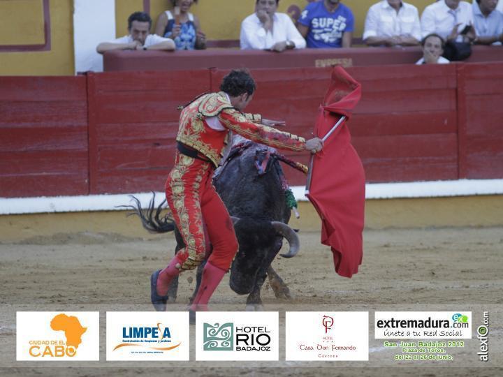 Antonio Ferrera - San Juan Badajoz 2012 1afc4_a12d