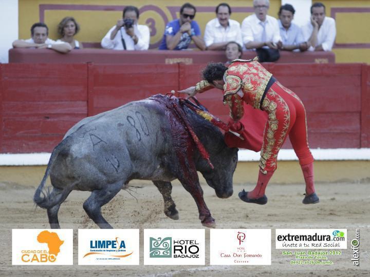 Antonio Ferrera - San Juan Badajoz 2012 1afcc_448a