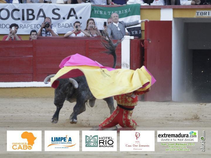 Antonio Ferrera - San Juan Badajoz 2012 1afce_b876