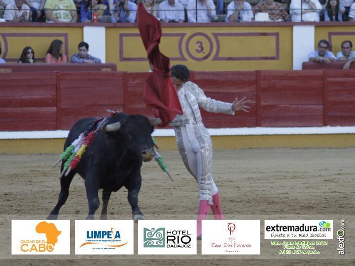 Posada de Maravilla - Toros Badajoz 2012 1ad63_efd5