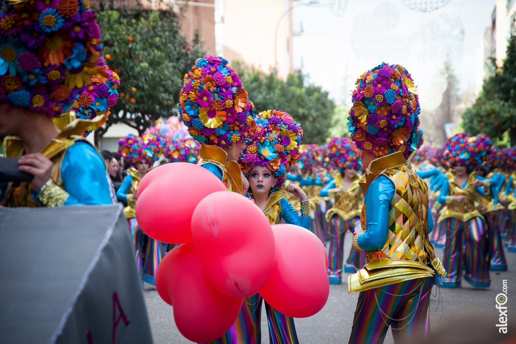 comparsa Los Lingotes desfile de comparsas carnaval de Badajoz 4