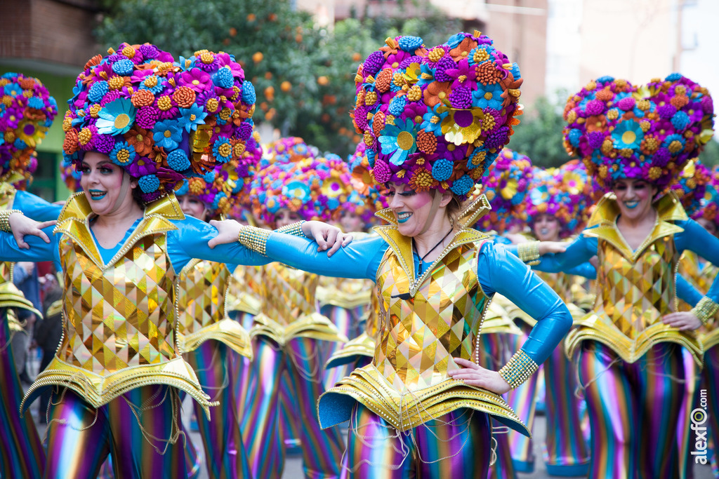 comparsa Los Lingotes desfile de comparsas carnaval de Badajoz 6