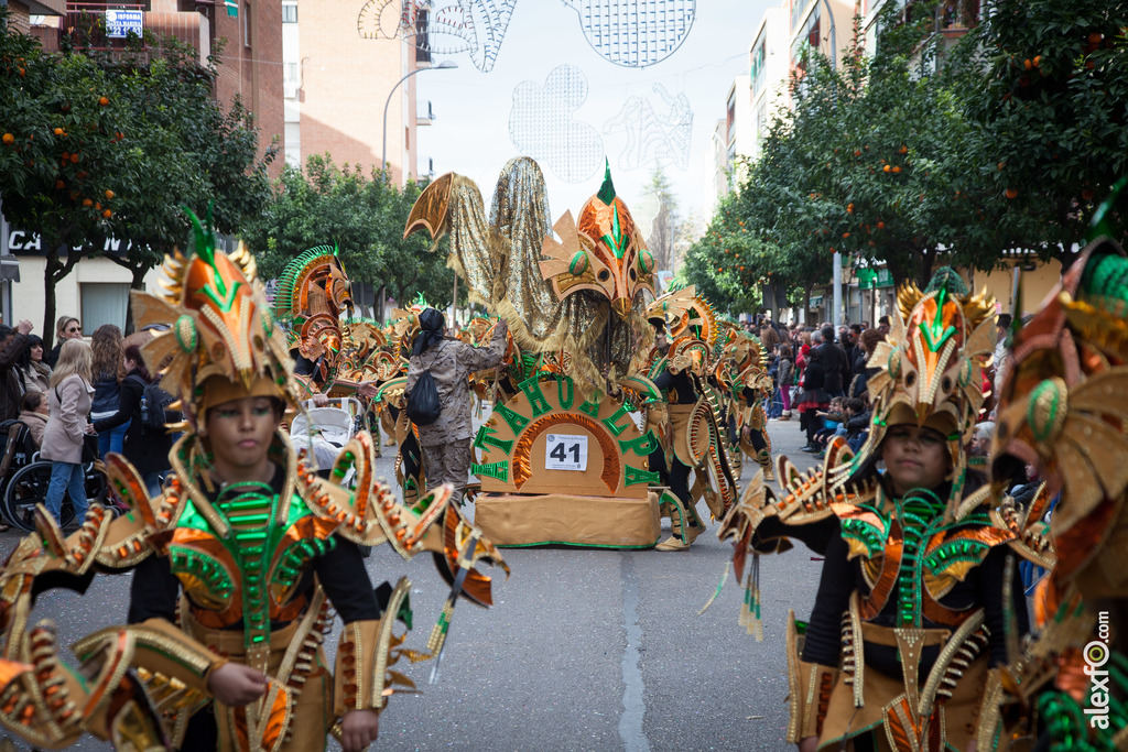 comparsa Atahualpa desfile de comparsas carnaval de Badajoz 3