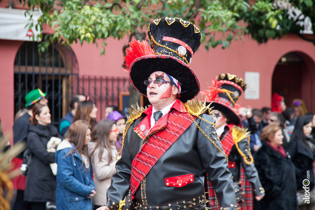 comparsa Los Infectos acelerados de Punky vamos y el culo enseñamos desfile de comparsas carnaval de Badajoz 10