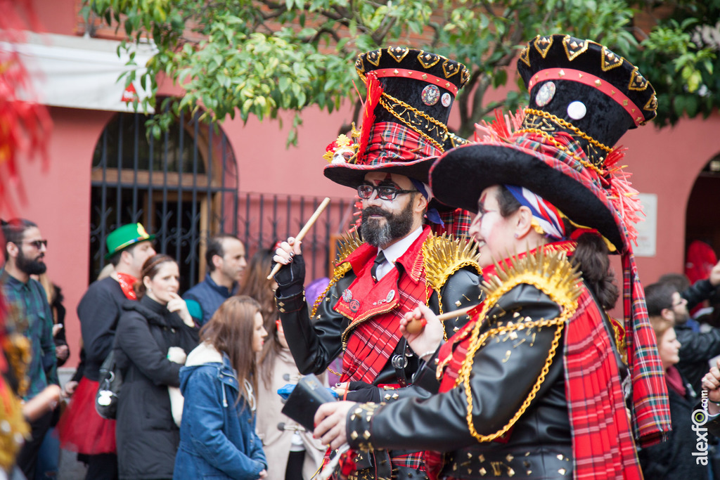 comparsa Los Infectos acelerados de Punky vamos y el culo enseñamos desfile de comparsas carnaval de Badajoz 14
