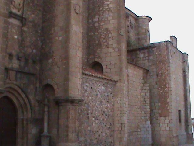 Iglesia de Santiago, Cáceres. 10eea_0f9f