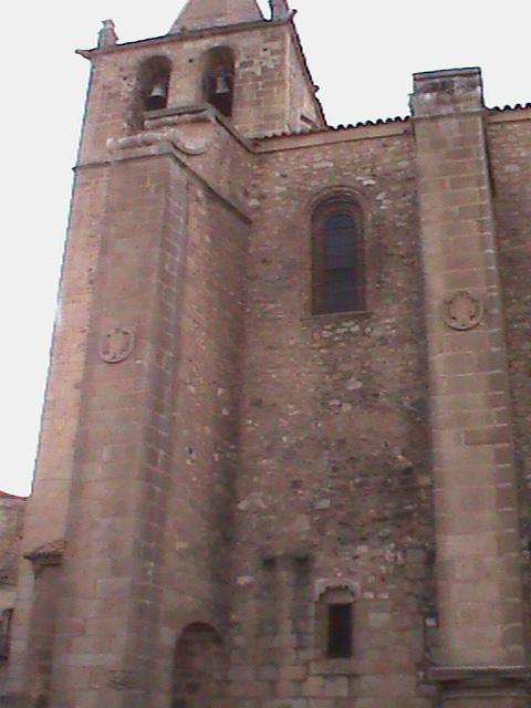Iglesia de Santiago, Cáceres. 10ef0_d092