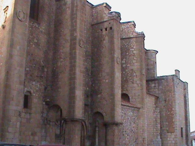 Iglesia de Santiago, Cáceres. 10efc_b1a3