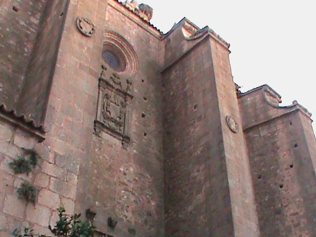 Iglesia de Santiago, Cáceres. 10f04_eaa7