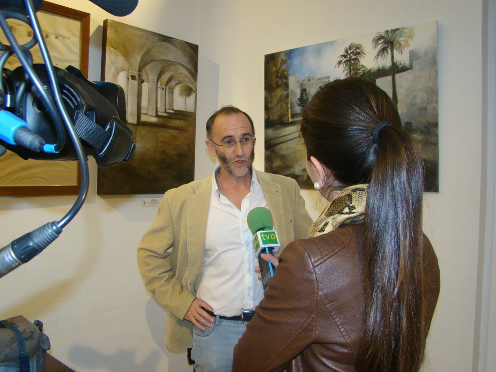 Alonso Rubio entrevistado por la televisión local