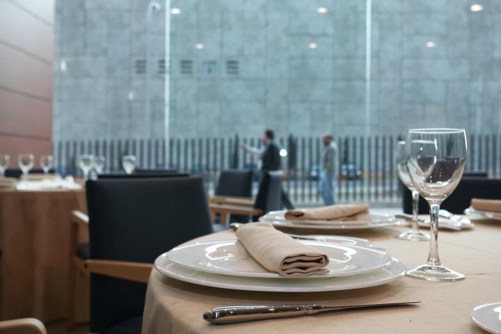 Instalaciones Eshaex  Aula Restaurante a la Carta 