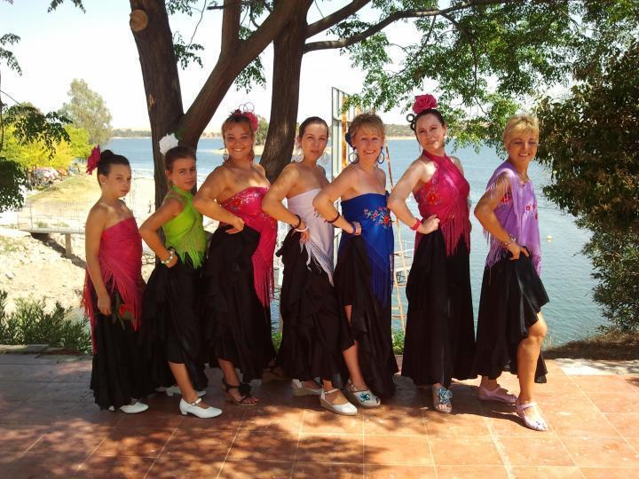 Bailando en Orellana 13-8-2011 3ac0_c1eb
