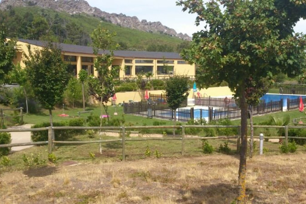 Gebidexsa inicia los concursos públicos de los contratos de arrendamiento de los campings ‘Aguas Claras’ en Valencia de Alcántara y ‘Los Ibores’ en Castañar de Ibor