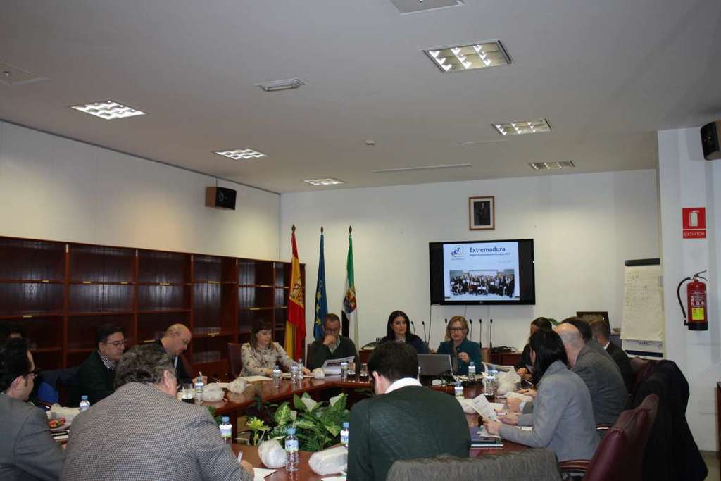 El Comité Estratégico de Extremadura Región Emprendedora Europea planifica el calendario de actuaciones 2017
