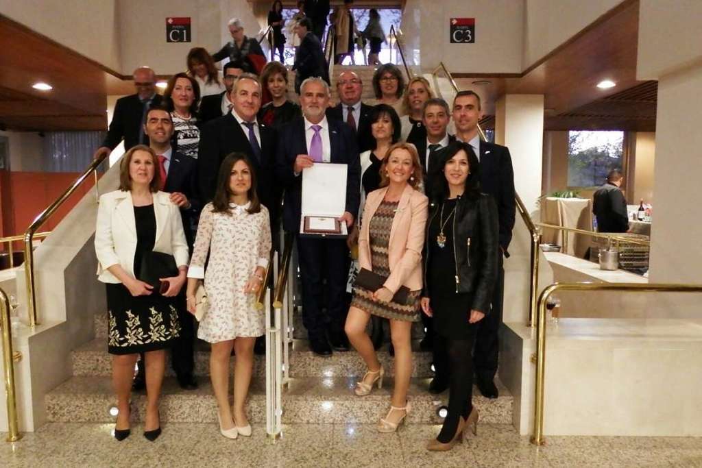 El IES ‘Javier García Téllez’ recibe la Orden Civil de Alfonso X el Sabio que entrega el Ministerio de Educación, Cultura y Deporte