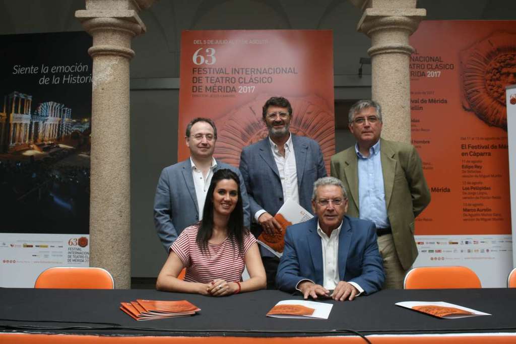 El Festival de Mérida y la Fundación Caja Badajoz firman un convenio de colaboración para promover la accesibilidad