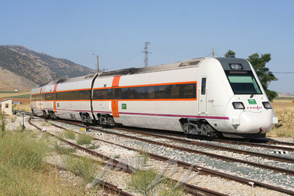 Los firmantes del Pacto por el Ferrocarril irán en tren a la concentración de Madrid del 18-N