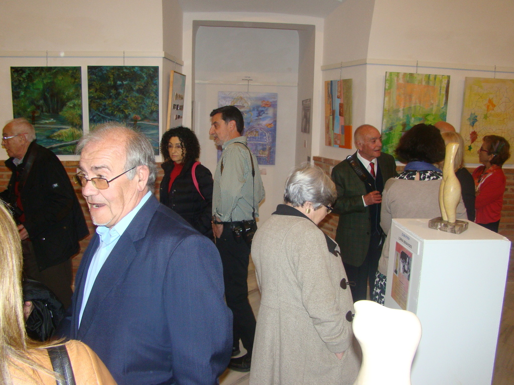 Público asistente inauguración exposición "Canyada d'Art"