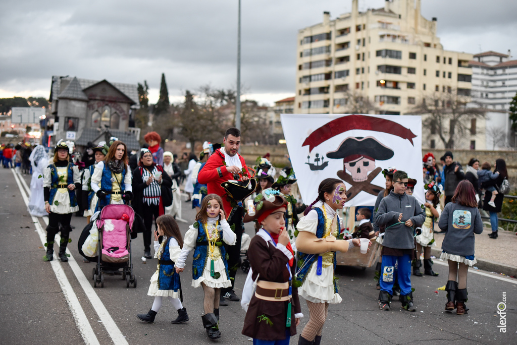 Artefactos y Grupos Menores - Desfile de Comparsas del Carnaval Badajoz 2018