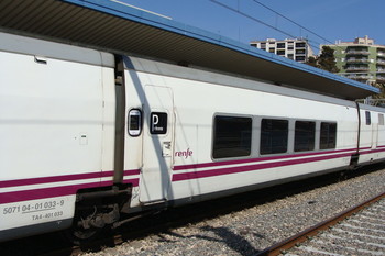 Renfe restablece la circulación diaria del tren Cáceres-Sevilla a partir del 7 de noviembre