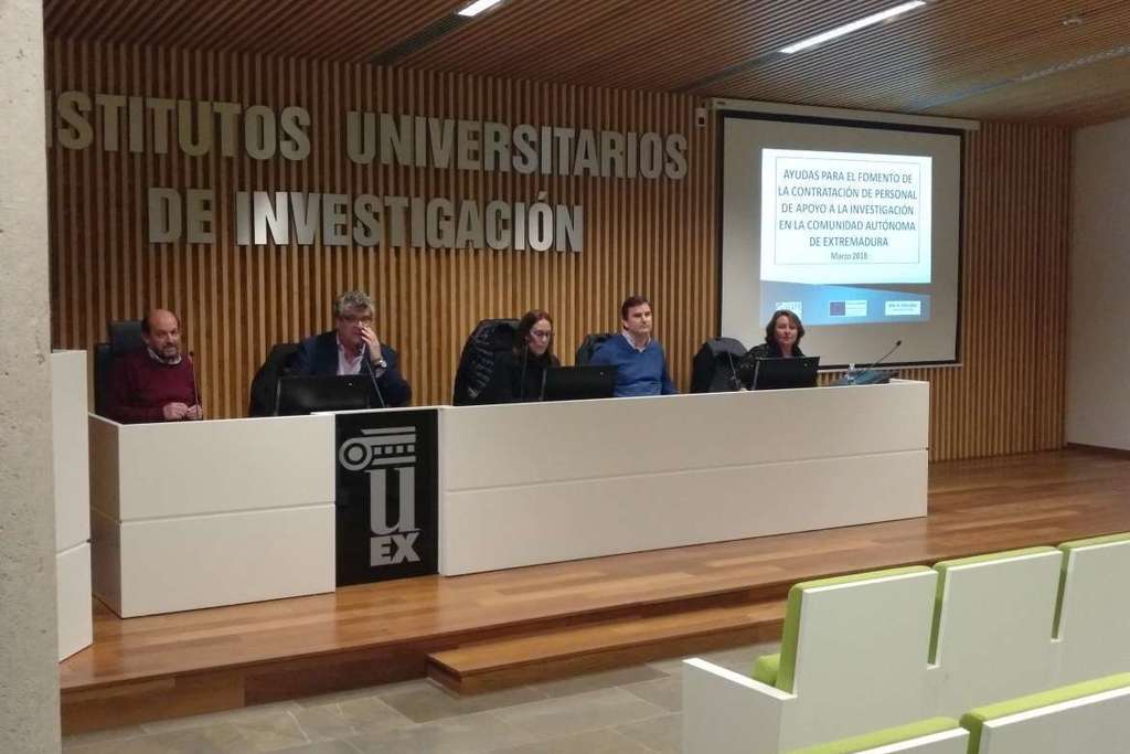 La Junta de Extremadura creará 70 nuevos puestos de trabajo gracias al Plan de Empleo Joven