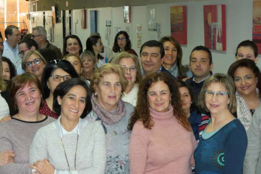 El SES concede el Premio de Educación para la Salud a una enfermera de Badajoz por el proyecto “Escuela de peso”