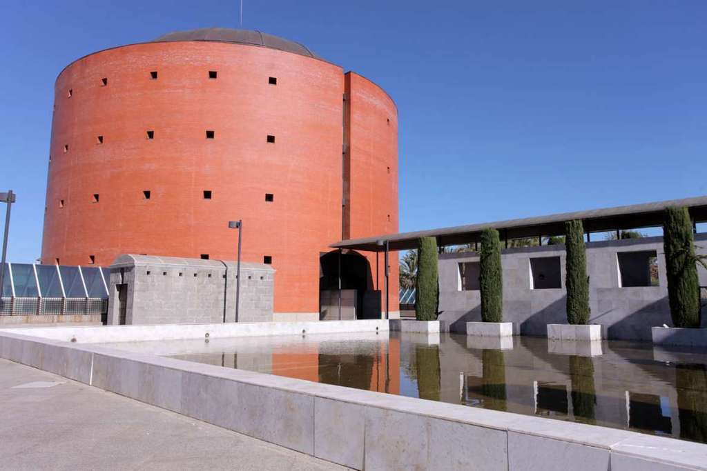 Los museos dependientes de la Junta abrirán sus puertas durante todos los días del puente del 1 de mayo