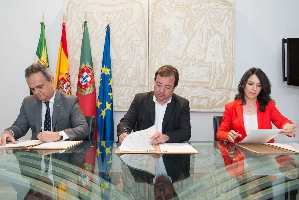 Extremadura y Portugal renuevan el acuerdo para consolidar el portugués como segunda lengua extranjera en el ámbito educativo