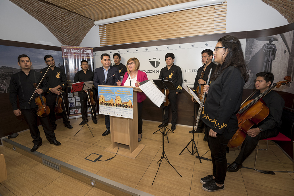 La cooperación pone su nota en Extremadura con los conciertos de la Orquesta Municipal de Cuerdas de San José de Chiquitos
