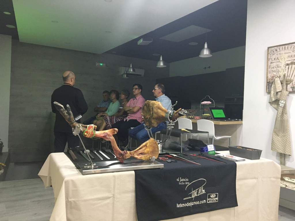 19-06-2018 Curso Paleta - Escuela de Cocina "Emoción con Ebullición" impartido por Pepe Alba