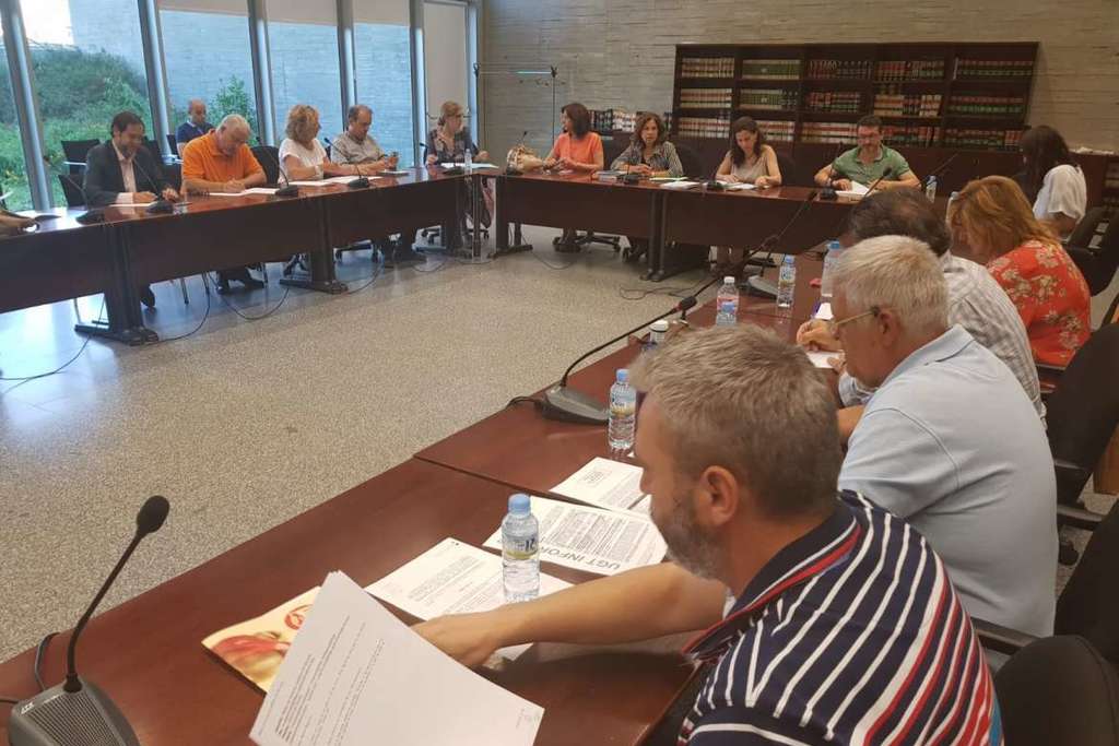 La Mesa General de Negociación de la Administración Pública de Extremadura aprueba una subida salarial para empleados públicos