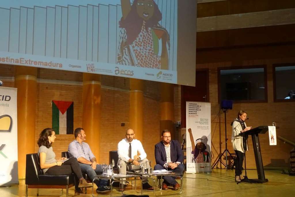 Ángel Calle afirma que Extremadura es una tierra mucho más digna gracias a la presencia de las activistas palestinas