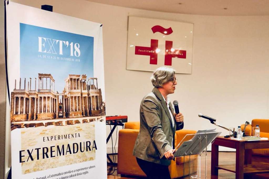 La consejera de Cultura e Igualdad subraya la colaboración y el compromiso de Extremadura con Portugal