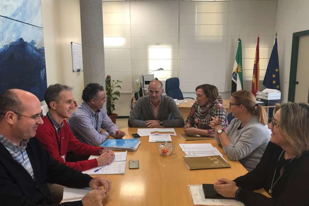 Desarrollo Rural abonará pagos a los 24 Grupos de Acción Local de Extremadura por importe de 5.190.863 euros