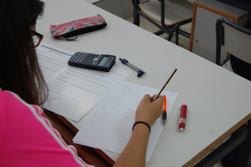 Treinta alumnos compiten en la fase regional de la XXV Olimpiada Matemática de Extremadura, que se celebrará el fin de semana en Castuera