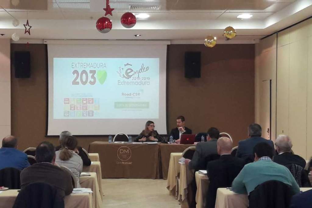 Trabajo destaca que Extremadura es un referente en materia de fomento y desarrollo de la Responsabilidad Social Empresarial
