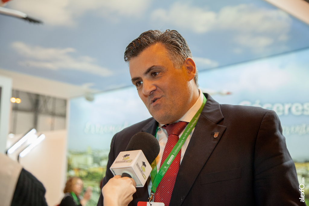 Jose Manuel García Ballesteros Alcalde Coria en Fitur 2019