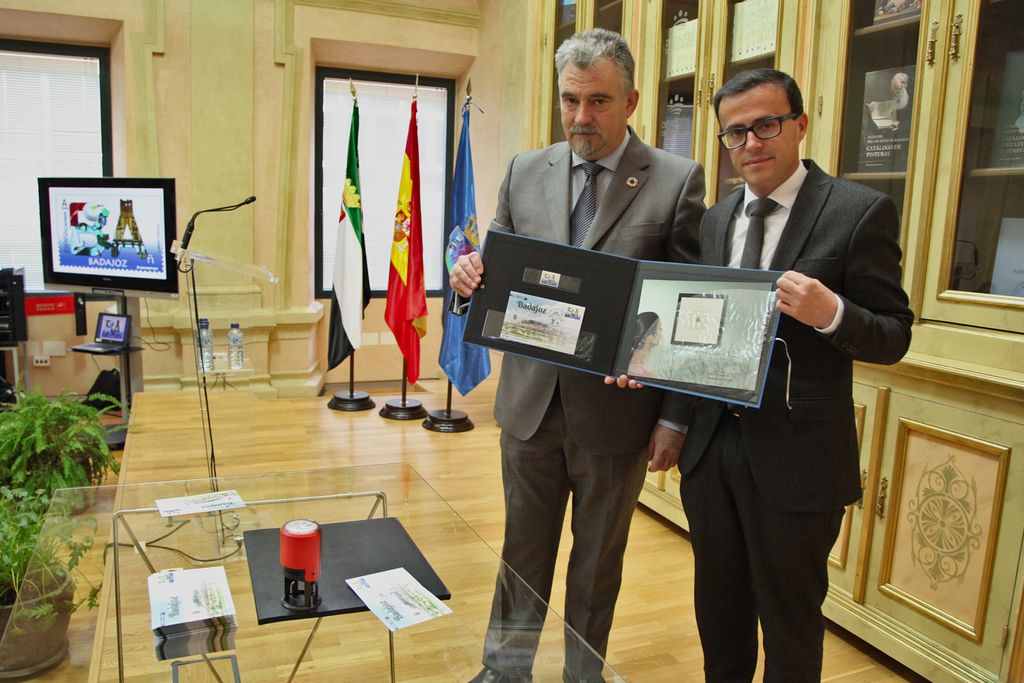 Correos emite un sello dedicado a la provincia de Badajoz