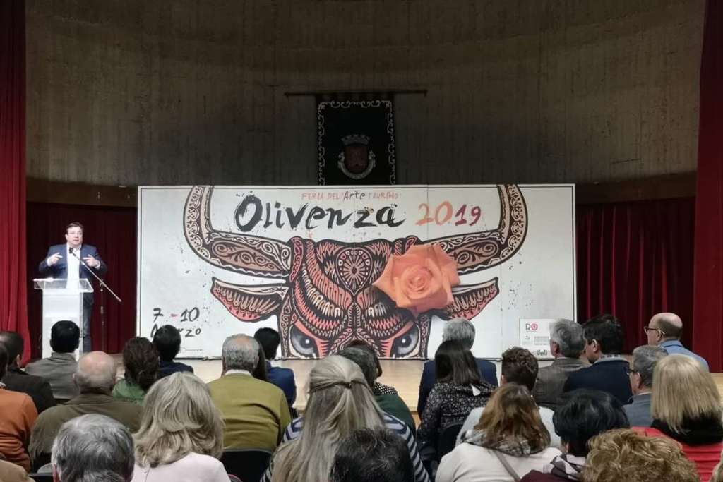 Fernández Vara afirma que la Feria del Toro de Olivenza es la consecuencia del esfuerzo de mucha gente