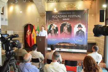 Ricky Martin, El Barrio y Niña Pastori conforman el cartel del Alcazaba Festival 2024