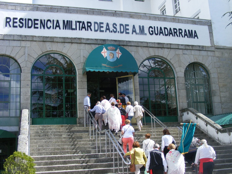 ACTUACIÓN DEL GRUPO "JARA Y RETAMA" EN LA RESIDENCIA MILITAR DE GUADARRAMA