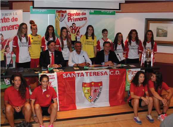 Charla - Coloquio: Visión del fútbol femenino desde sus orígenes a través de un club de Primera División como el Santa Teresa CD